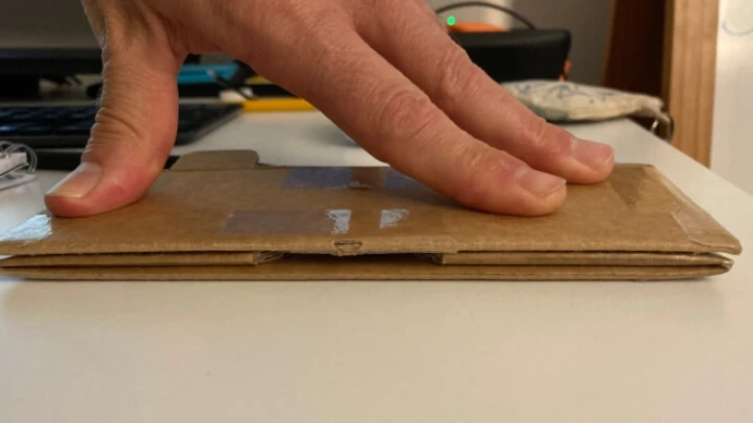A first prototype of a KWiiD reusable box.